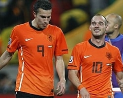 Van Persie'nin kariyerinde Galatasaray'a da yer var mı?