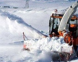 Doğu'da 123 Köy Yolu Ulaşıma Kapandı