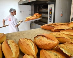 Bir Yılda 2,1 Milyar Ekmek Çöpe Atılıyor