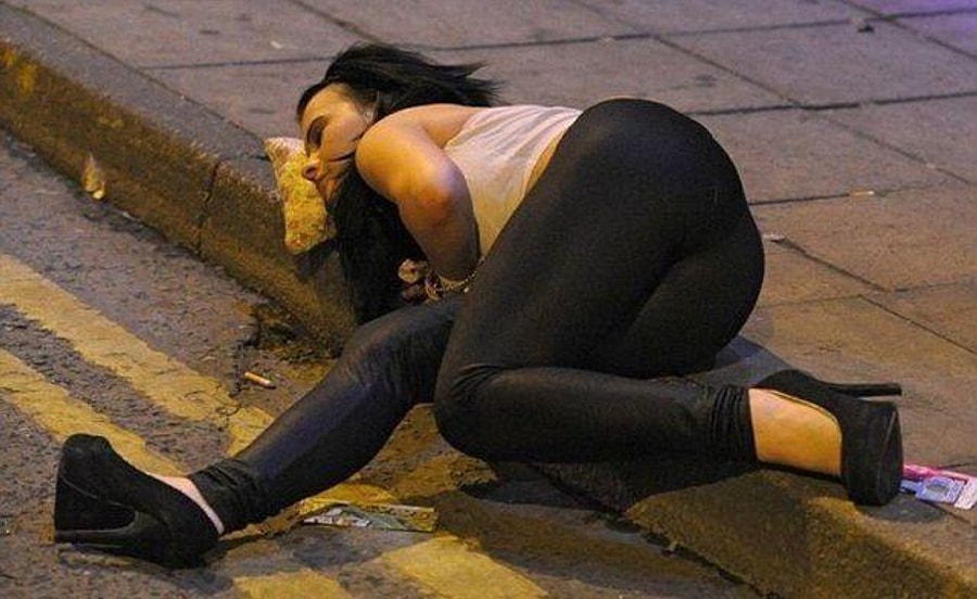 passed-out-womens