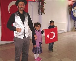 Tiyatro Gösterisine Öğrenciler İlgi Gösterdi