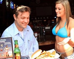 Göğüs Farkıyla Breastaurant