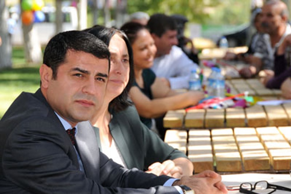 Demirtaş'tan Astsubay Açıklaması: 'Bizi Derinden Yaraladı'