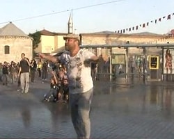 TOMA Göstericiyi Yere Yıktı
