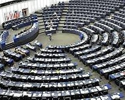 CHP: "Erdoğan Demokrasiye Daha Fazla Zarar Vermeden Görevini Devretmelidir"