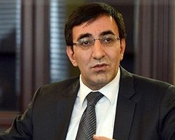 Aradaki Makas Kapanıyor