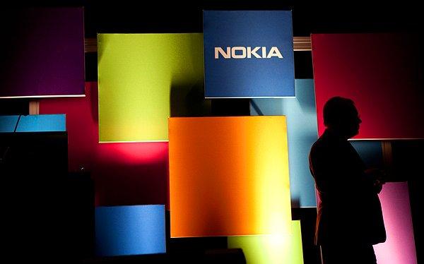 13. Nokia, 10 yıl önce N73'ü piyasaya sürdüğünde altın çağını yaşıyordu, şimdi durumu malum. 😔