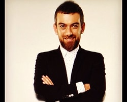 Hakan Akkaya Talk Show Mu Sunacak?
