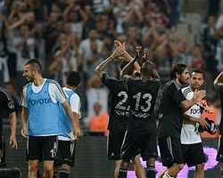 Norveç'teki Beşiktaş Maçında 'Her Yer Taksim Her Yer Direniş' Sloganları