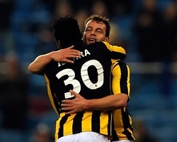 Bonny'siz Vitesse Twente'yi Devirdi