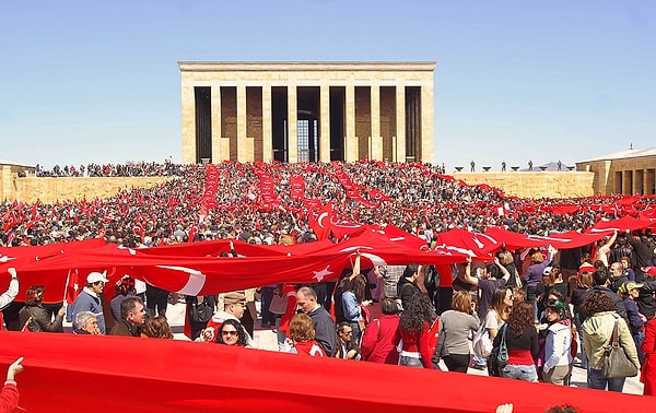 Seçimlerde hangi sloganla yola çıkacaksın?