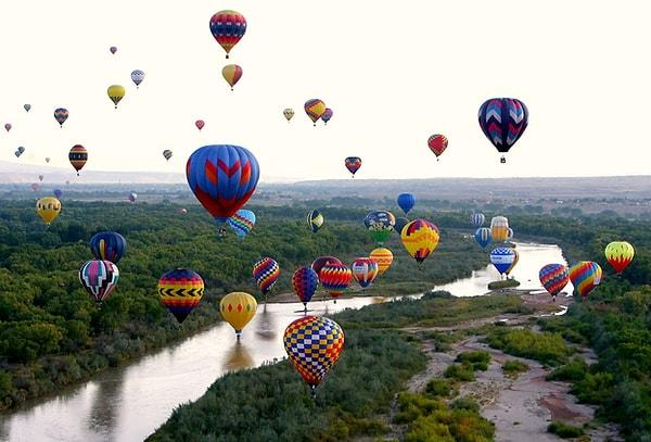 Albuquerque Uluslararası Balon Festivali — Albuquerque, ABD
