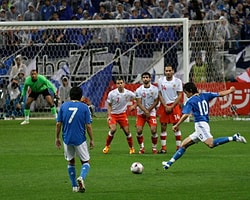 Kendi Kalesine 50 Metreden Gol Attı