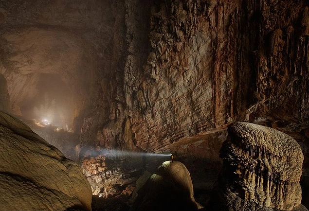 Hang Son Doong, Vietnam