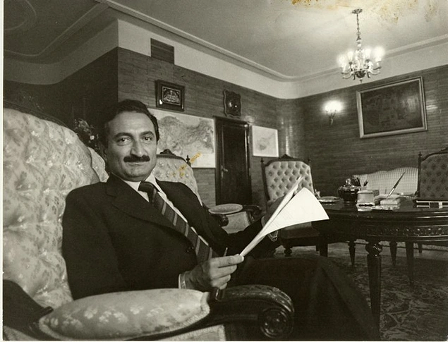 İlk kabine tecrübesi