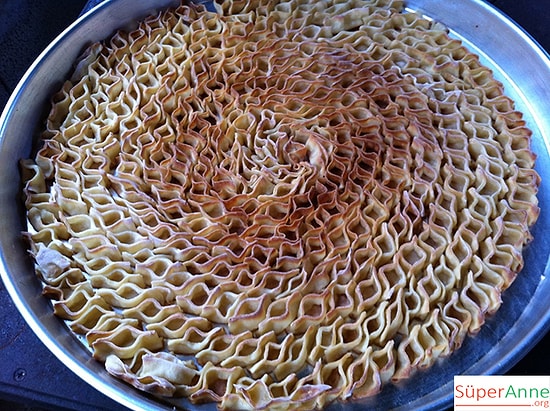 Tepsi Mantısı Tarifi