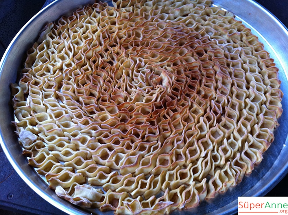 Tepsi Mantısı Tarifi