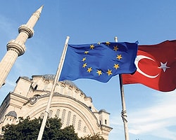 2014, Ak Parti'nin En Zor Avrupa Birliği Yılı Olacak