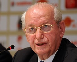 Şenes Erzik Sinirli!