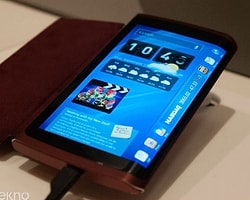 Samsung 3 Ekranlı Telefonun Patentini Aldı