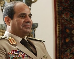 Sisi: Halk İsterse Cumhurbaşkanlığına Aday Olurum