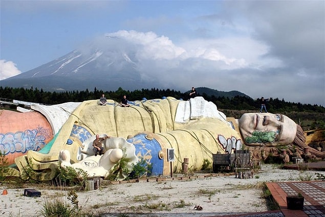 8. Gulliver'in Gezileri Parkı / Kawaguchi / Japonya