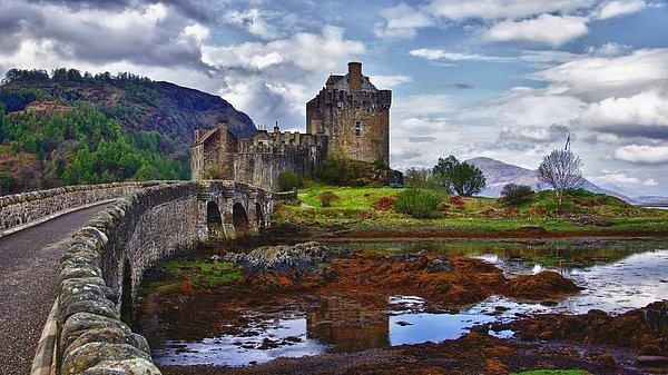 15. Eilean Donan / Loch Duich / İskoçya