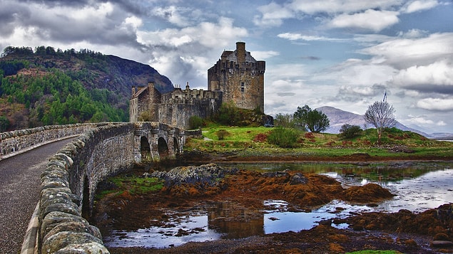 15. Eilean Donan / Loch Duich / İskoçya