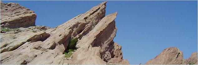 #5. Vasquez Kayalıkları - Bilim Kurgu filmlerindeki eğri kayalar