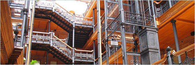 #3. Bradbury Binası - Bu merdivenleri hatırladınız mı?