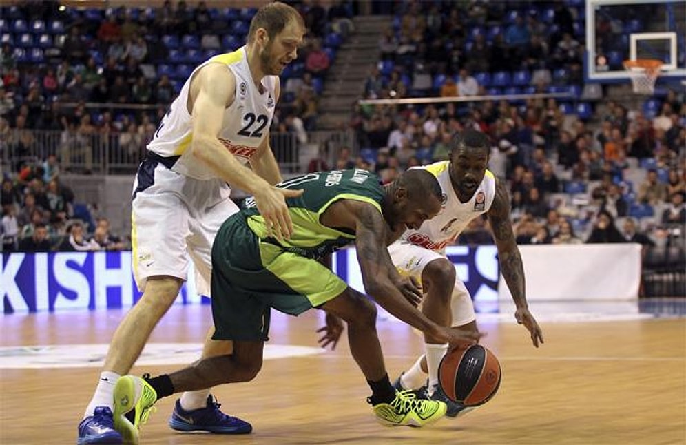 Fenerbahçe Son Çeyrekte Yıkıldı: 89-75