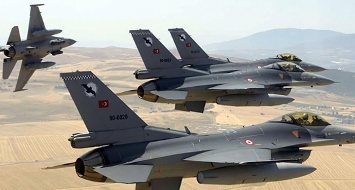 Türk F-16'ları Sınıra Gönderildi