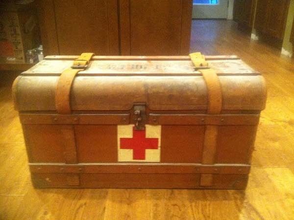 1. Bulduğu şeyin bir japon askerinin sağlık sandığı olduğu ortaya çıktı.