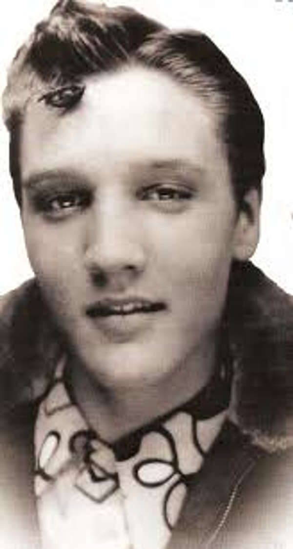 6. Elvis Presley