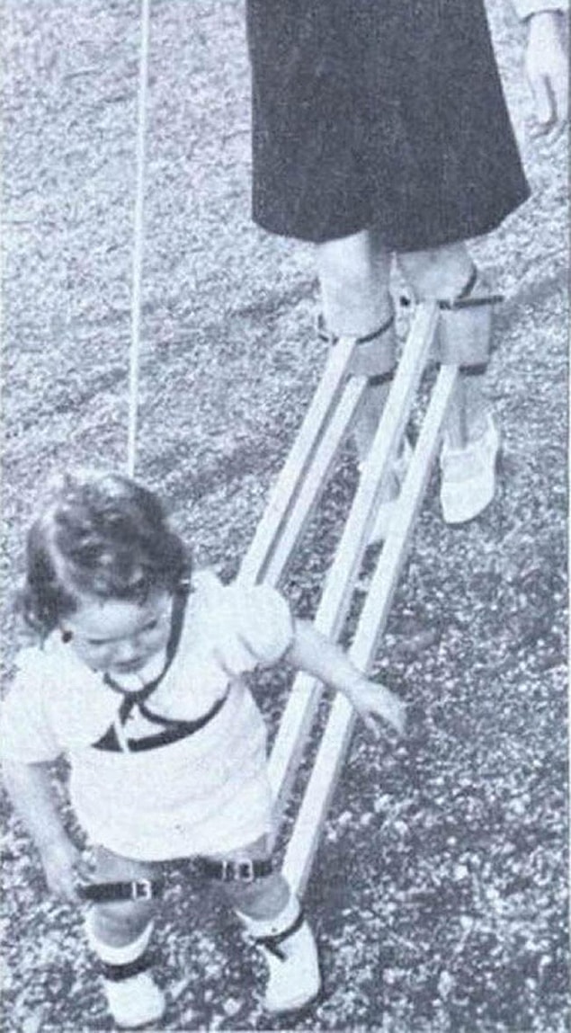 28. Bebek yürüteci