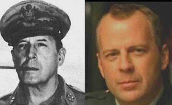 7. General Douglas MacArthur ve Bruce Willis