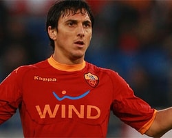Galatasaray Burdisso'nun Peşinde!
