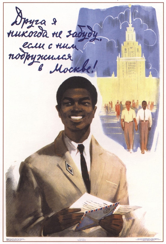 "Moskova'daki Arkadaşlarımı Asla Unutmayacağım" Temalı Kartpostal