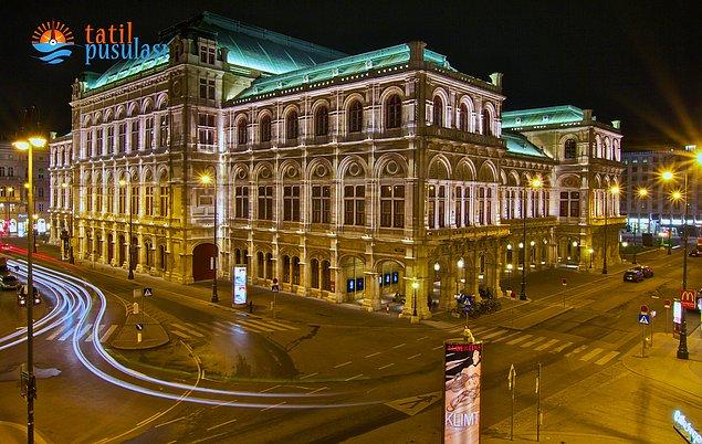 2. Gündüz Mozart’ın evini gezip akşam operada Carmen gösterisine bir bilet bulup izleyebilme şansınız olduğunda siz artık Viyana’yı gördünüz demektir.