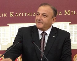 Başbakan Paralel Evrende mi Yaşıyor?