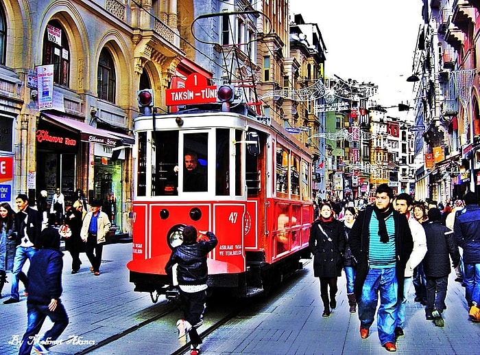 İstiklal Caddesine Giden Herkesin Gördüğü 13 Karakter