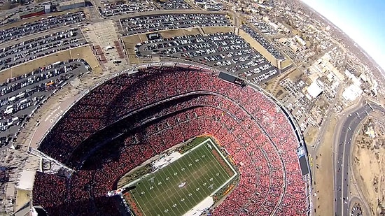 Muhteşem Bir Paraşütle Atlama Deneyimine Hazır Mısınız!