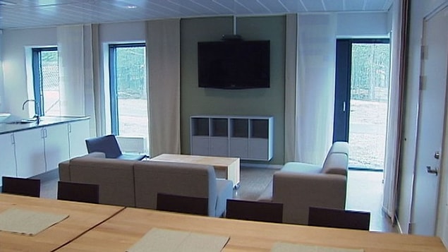 3 - Halden Hapishanesi – Norveç