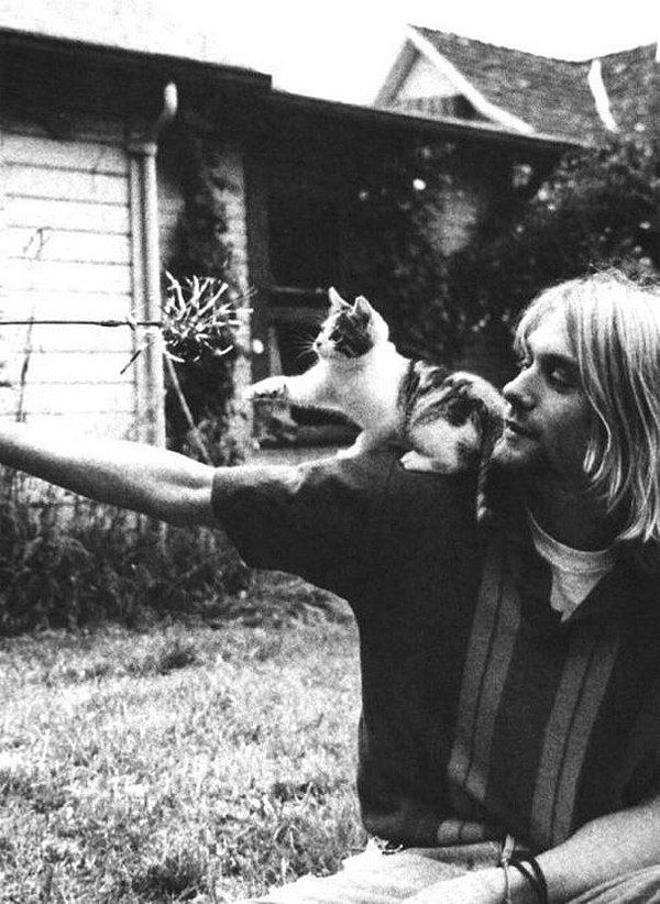 2. Kurt Cobain ve onun Quisp isimli kedisi