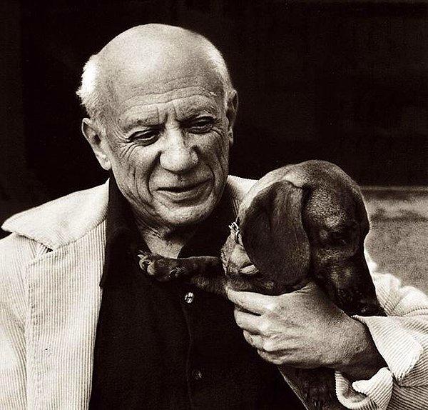 17. Pablo Picasso ile Dakhund'u Lump