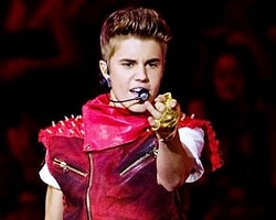 Justin Bieber'ın Sınır Dışı Edilmesi İçin İmzalar Tamam, Beyaz Saray Açıklama Yapacak
