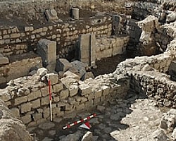 1600 Yıllık Kilise Üzerine Türbe Ve Mescit Yaptılar