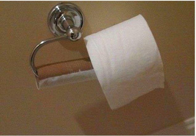 10. Tuvalet kağıdını değiştirmeye üşenen