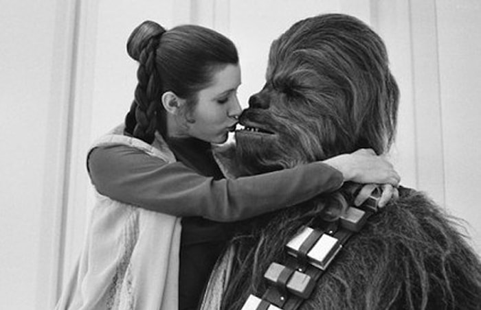 Kadınlar "Saçlı Erkek" Seviyor