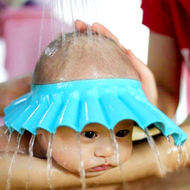 23. Bebek Yıkama Şapkası
